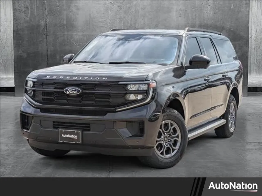 2025 Ford Expedition MAX photo 1