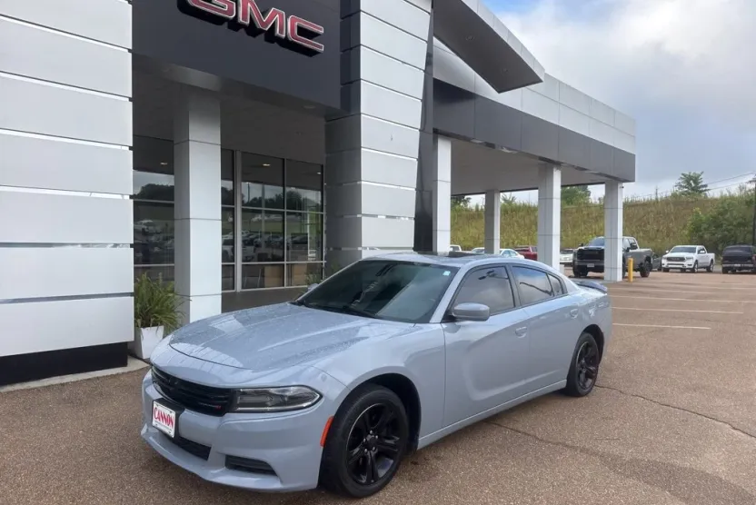 2021 Dodge Charger SXT photo 1