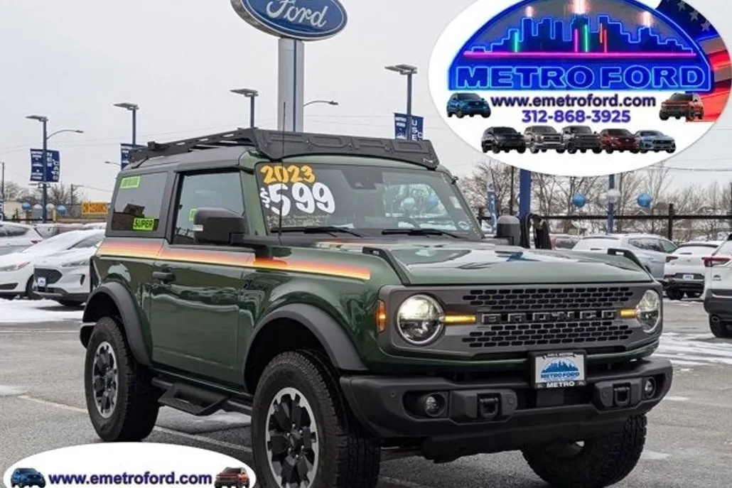 2023 Ford Bronco Badlands photo 1