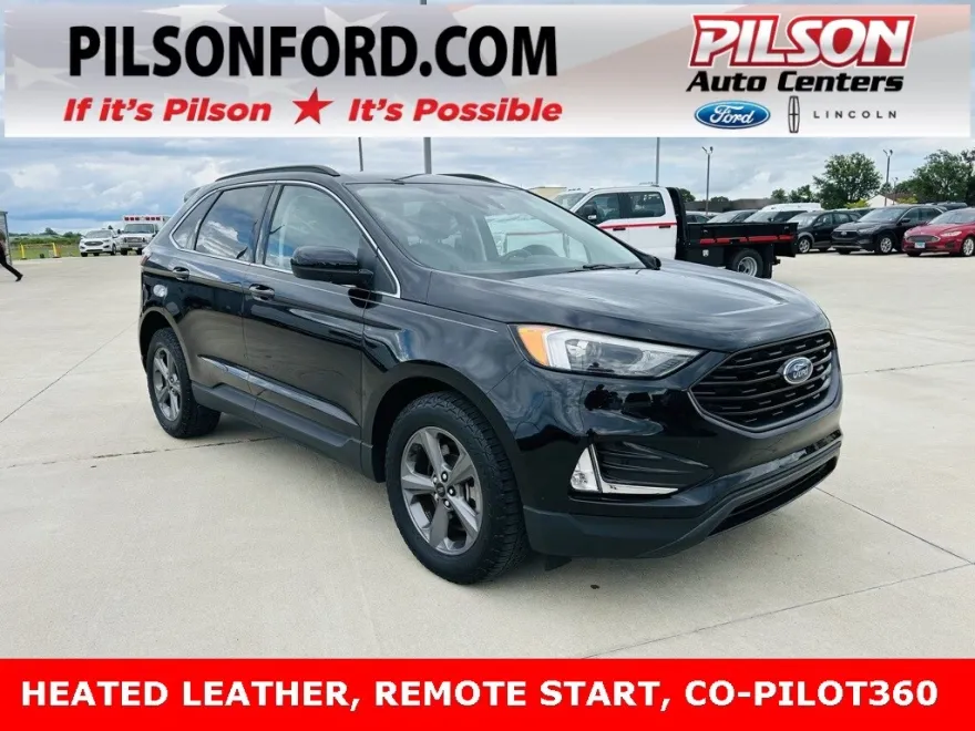 2022 Ford Edge SEL photo 1
