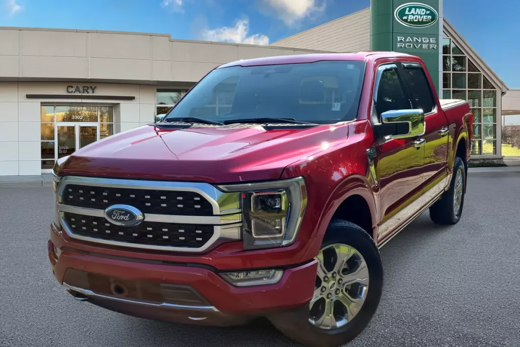 2023 Ford F-150 Platinum photo 1