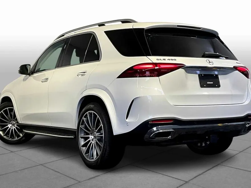 2026 Mercedes Benz GLE 450 4MATIC photo 1