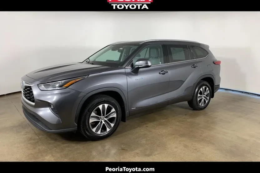 2021 Toyota Highlander Hybrid XLE photo 1