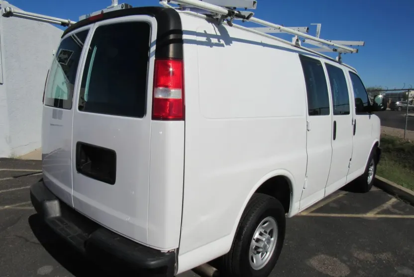 2019 Chevrolet Express 2500 Cargo Van photo 1