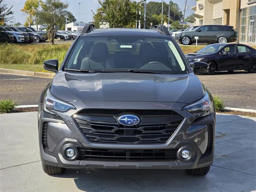 2025 Subaru Outback Onyx Edition photo 1