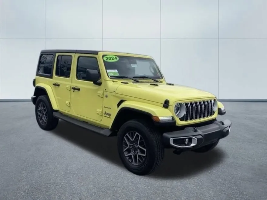 2024 Jeep Wrangler Sahara photo 1