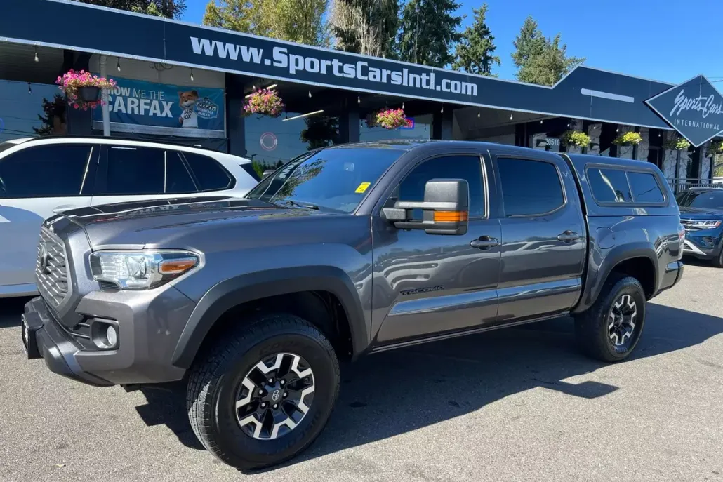 2020 Toyota Tacoma SR5 photo 1