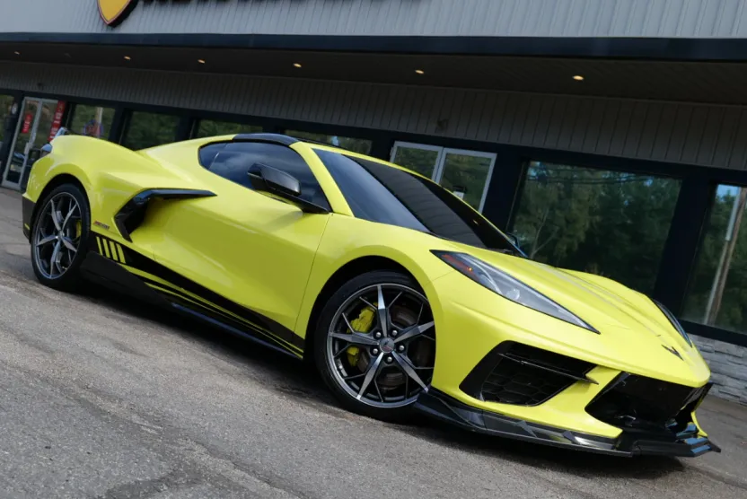 2021 Chevrolet Corvette Stingray Coupe 2LT Z51 photo 1