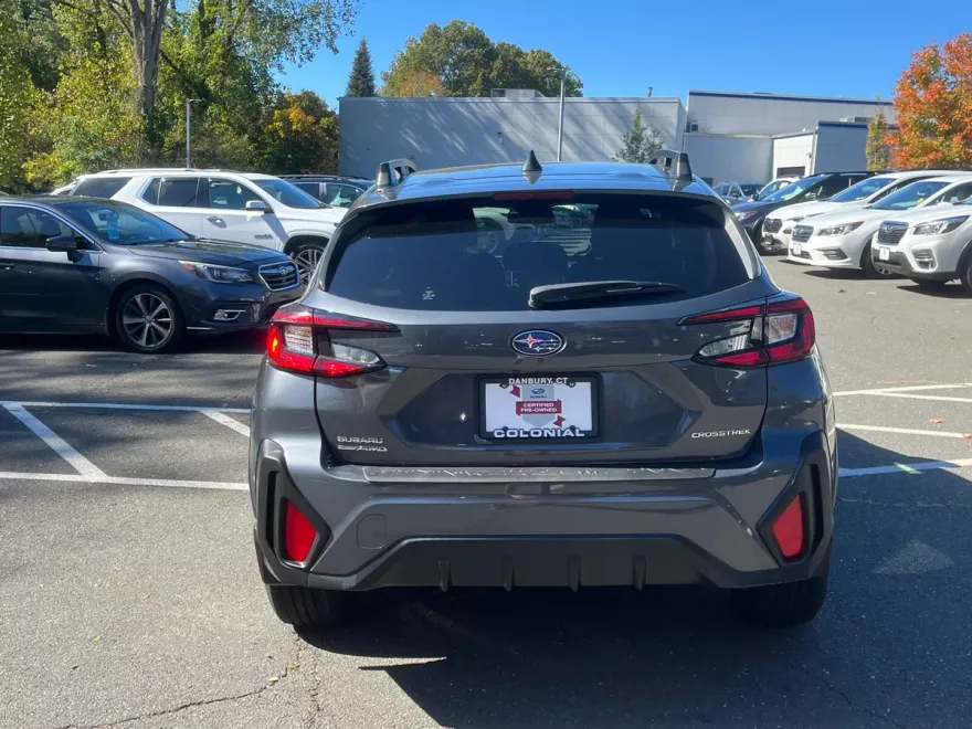 2024 Subaru Crosstrek Premium photo 1