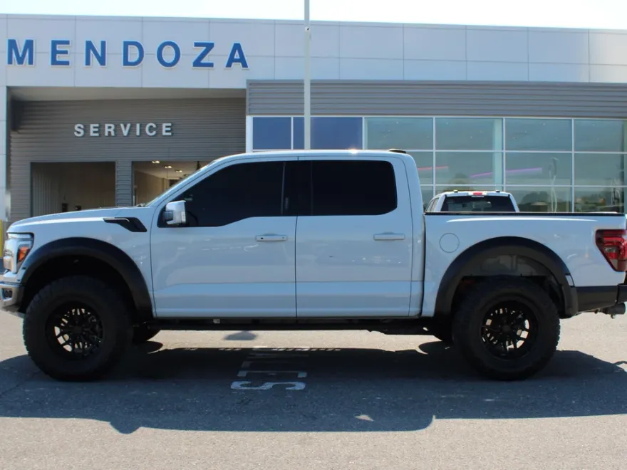 2024 Ford F-150 Raptor photo 1