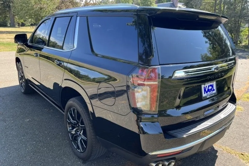 2024 Chevrolet Tahoe Premier photo 1