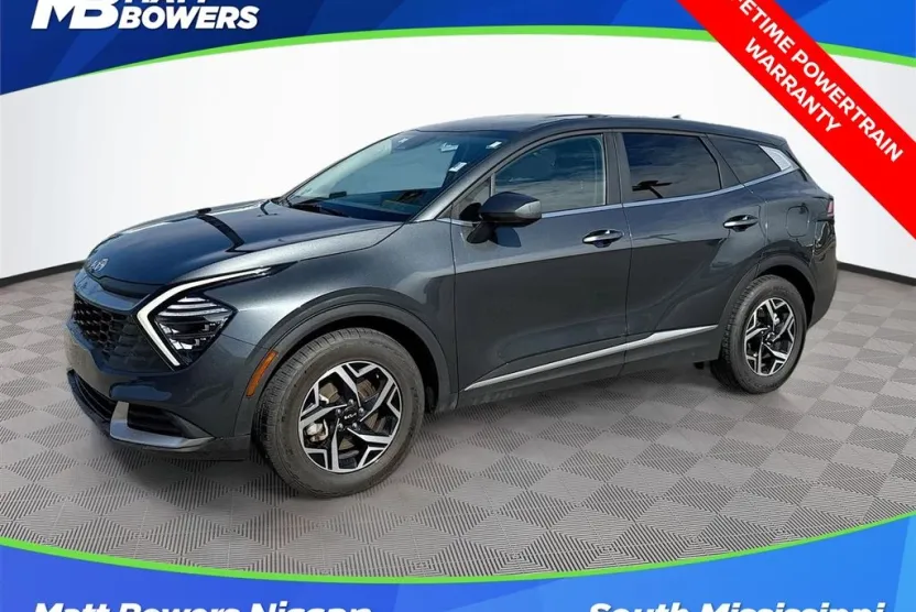 2024 Kia Sportage LX photo 1