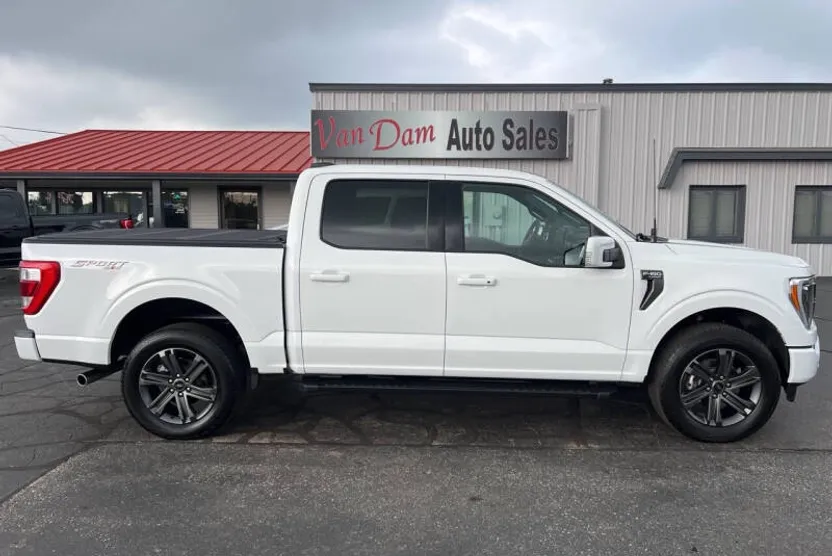 2023 Ford F-150 Lariat photo 1