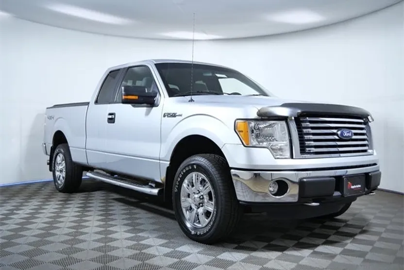 2011 Ford F-150 XLT photo 1
