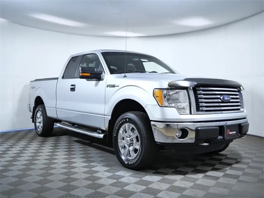 2011 Ford F-150 XLT photo 1