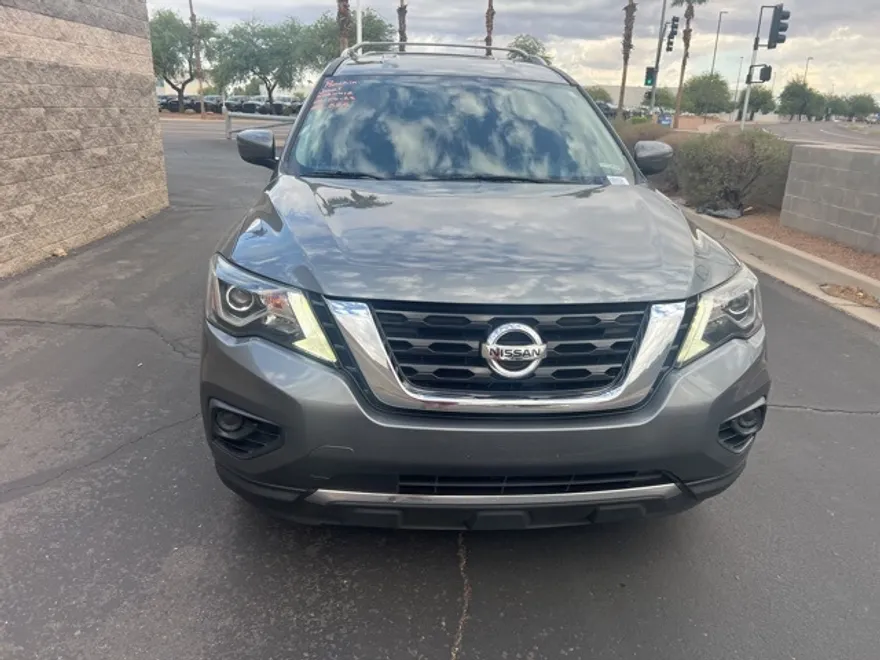 2020 Nissan Pathfinder S photo 1