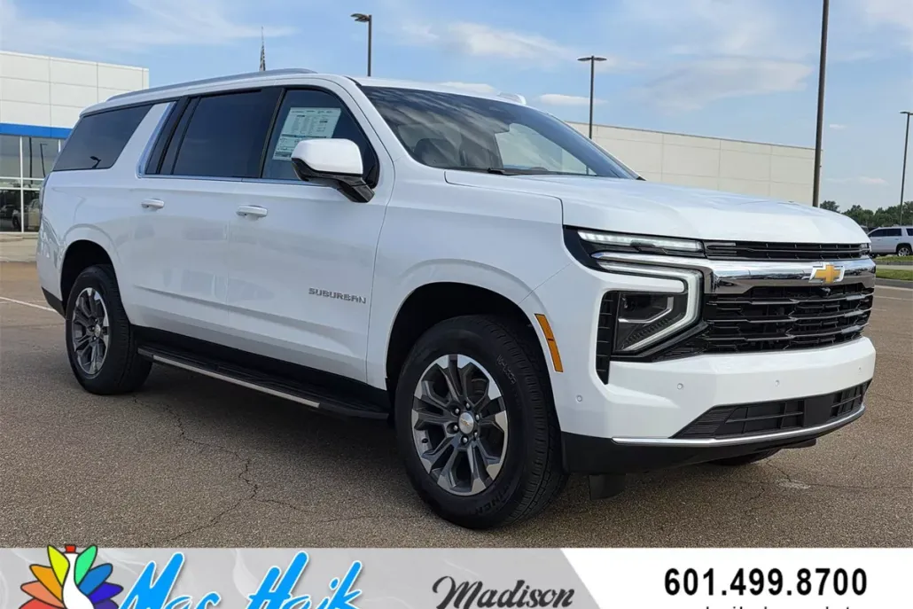 2025 Chevrolet Suburban LS photo 1
