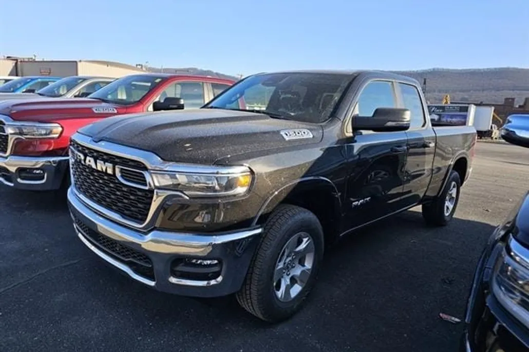 2025 Ram 1500 Big Horn photo 1
