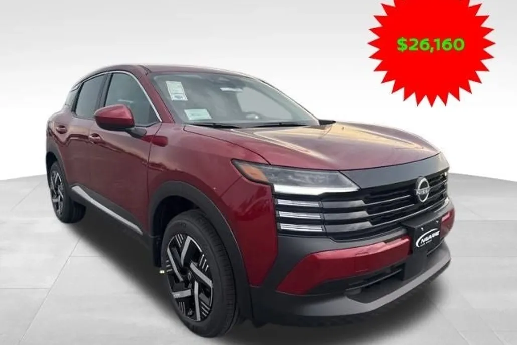 2025 Nissan Kicks SV photo 1