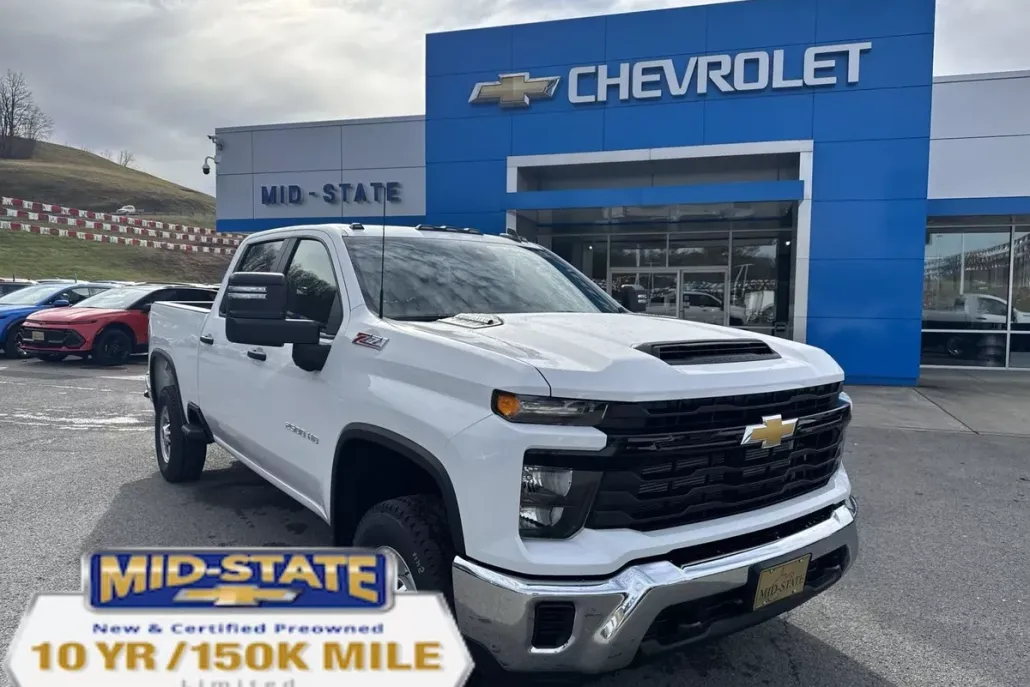 2025 Chevrolet Silverado 2500HD photo 1