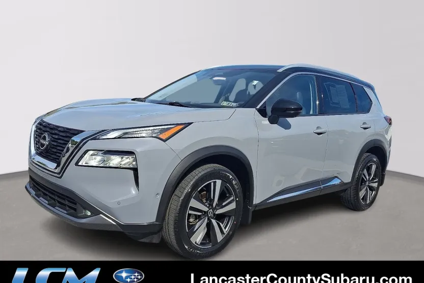 2022 Nissan Rogue SL photo 1