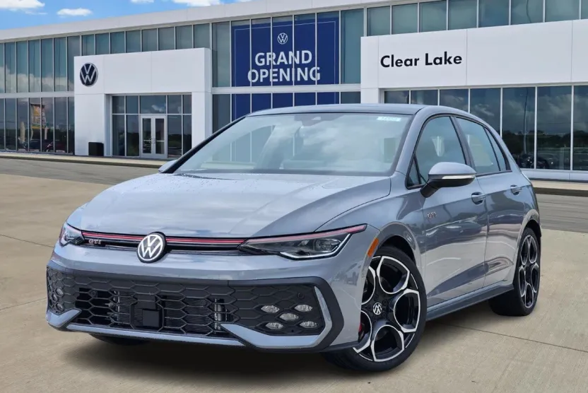 2025 Volkswagen Golf GTI Autobahn photo 1