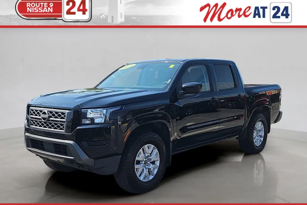 2022 Nissan Frontier SV photo 1