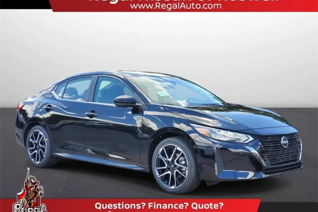 2025 Nissan Sentra SR photo 1