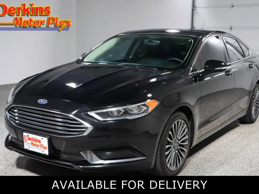 2018 Ford Fusion SE photo 1