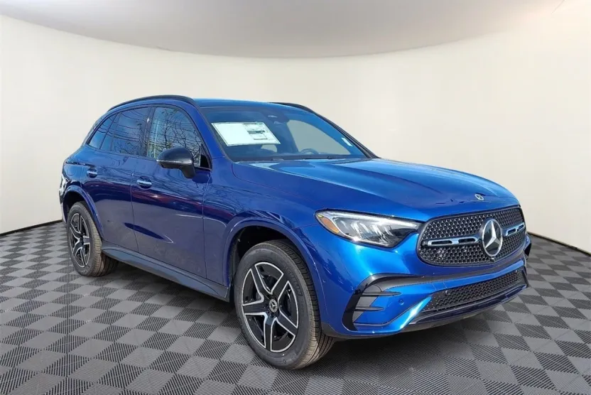 2026 Mercedes Benz GLC 300 4MATIC photo 1