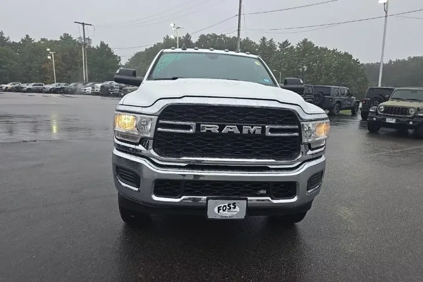2022 Ram 2500 Tradesman photo 1