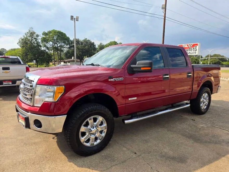 2013 Ford F-150 XLT photo 1