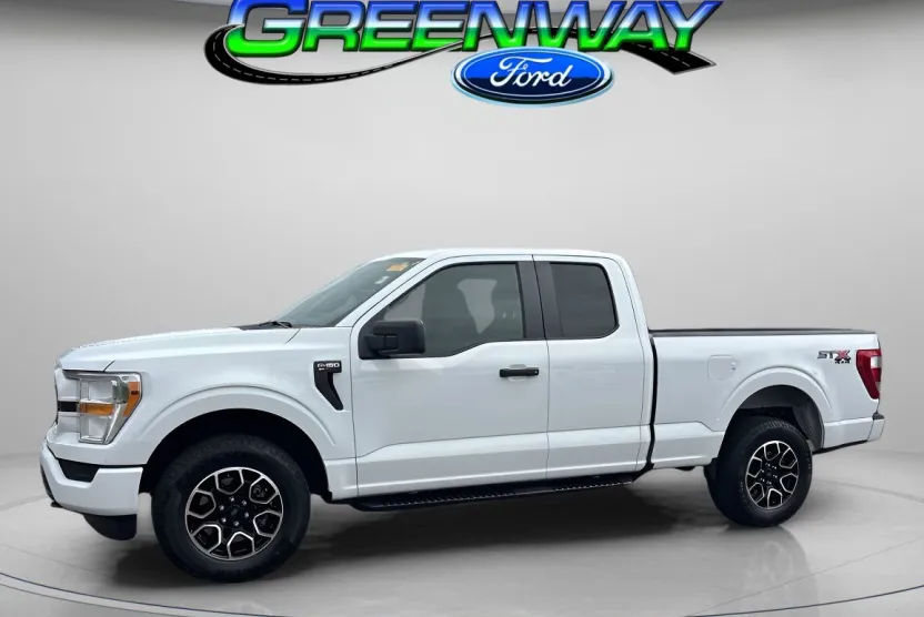 2022 Ford F-150 XL photo 1
