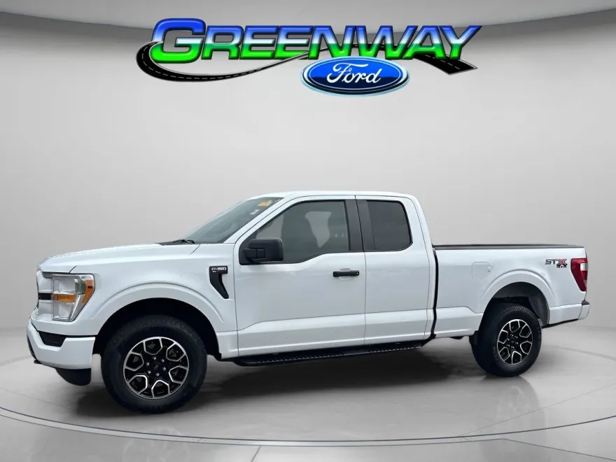 2022 Ford F-150 XL photo 1