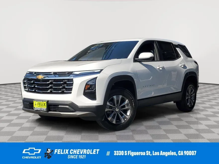 2026 Chevrolet Equinox LT photo 1