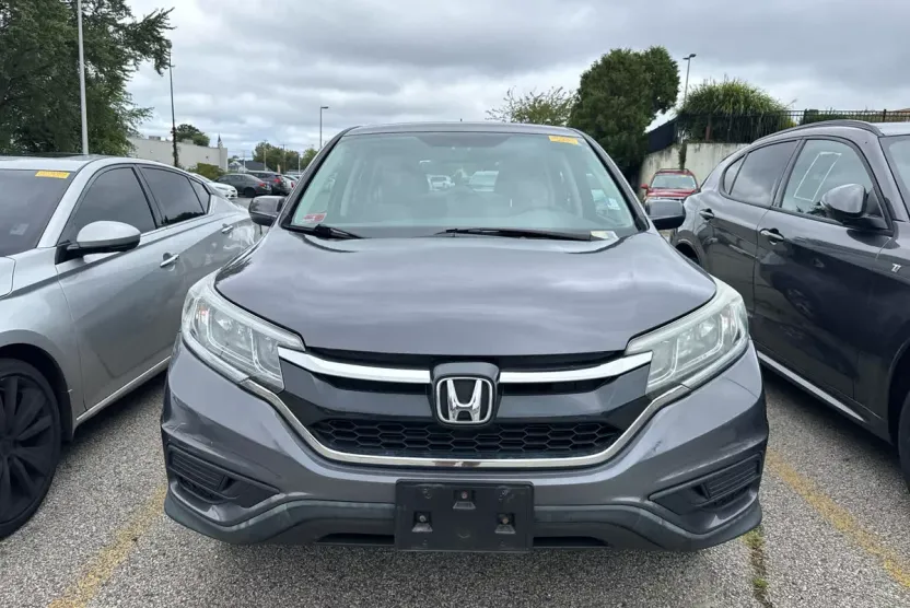 2015 Honda CR-V LX photo 1