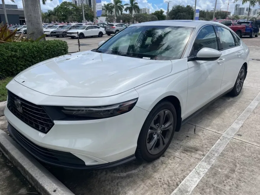 2023 Honda Accord EX photo 1