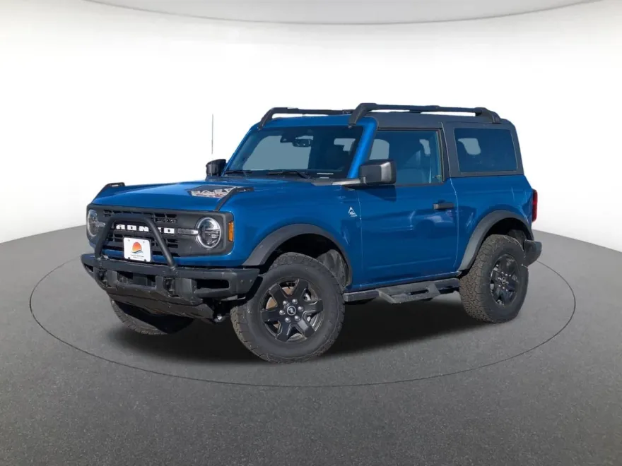 2024 Ford Bronco Black Diamond photo 1
