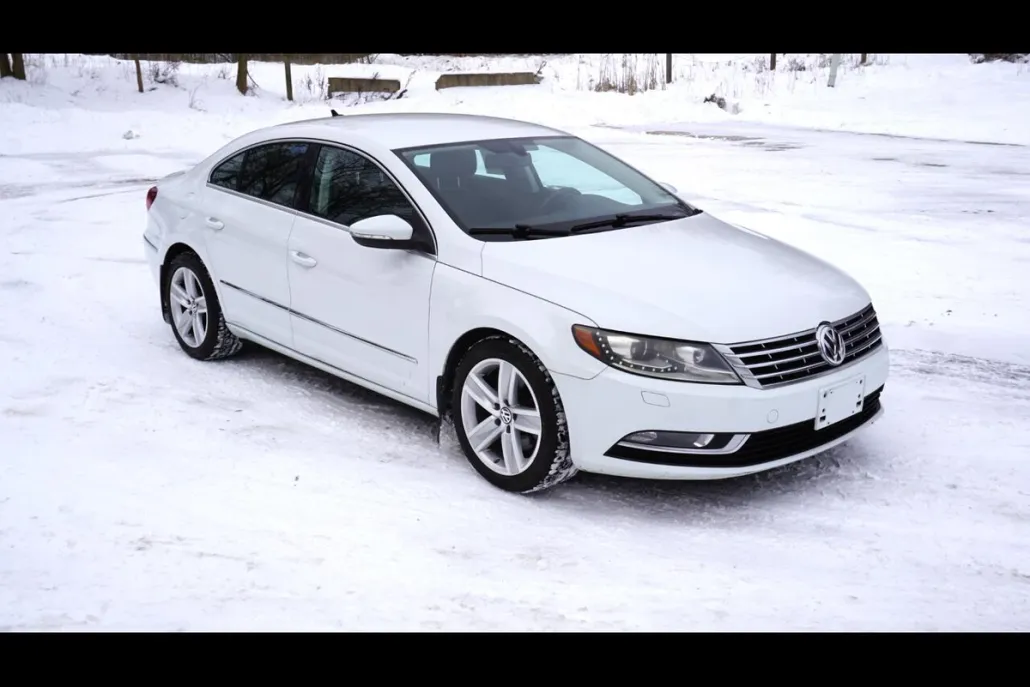2016 Volkswagen CC Sport photo 1