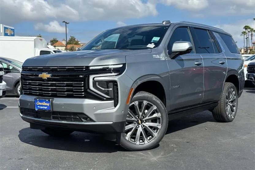 2026 Chevrolet Tahoe High Country photo 1