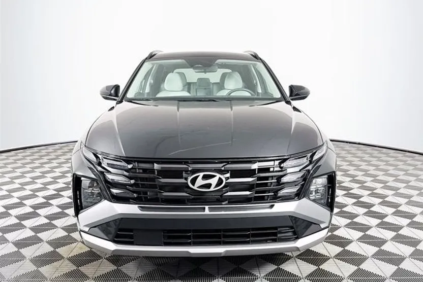2025 Hyundai Tucson SEL photo 1