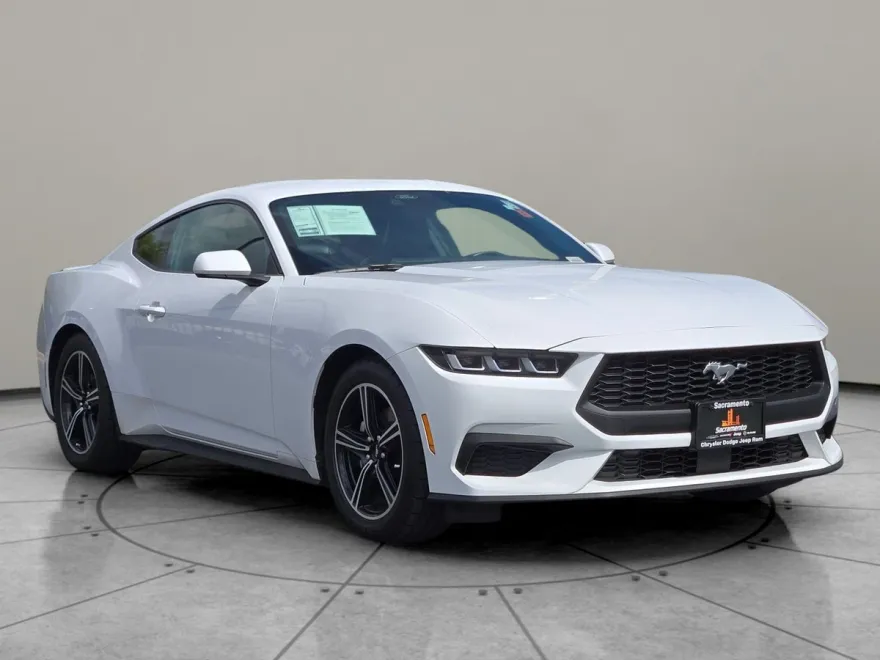 2024 Ford Mustang EcoBoost Premium photo 1