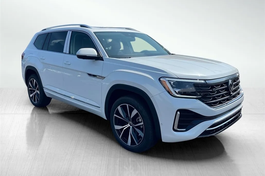 2025 Volkswagen Atlas SEL Premium R-Line photo 1