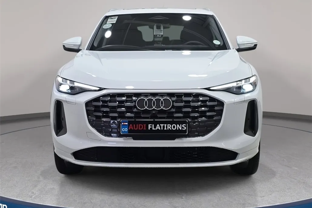 2025 Audi Q5 2.0T Premium Plus photo 1