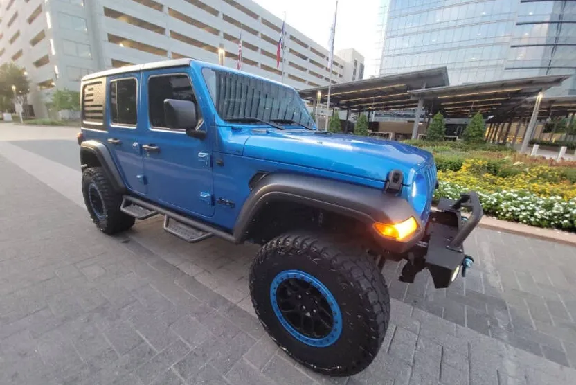 2021 Jeep Wrangler Unlimited Sport photo 1