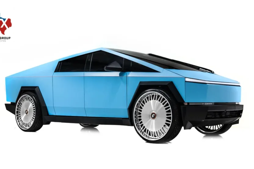 2024 Tesla Cybertruck All-Wheel Drive photo 1