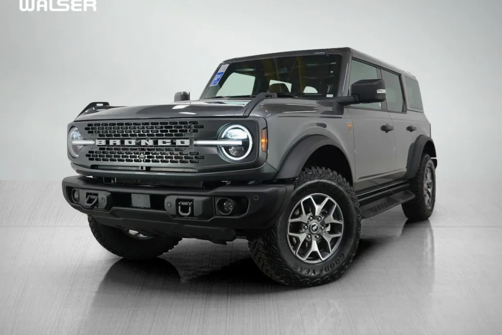 2025 Ford Bronco Badlands photo 1
