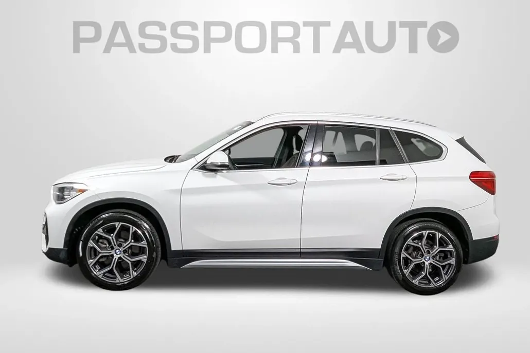 2021 Bmw X1 XDrive28i photo 1