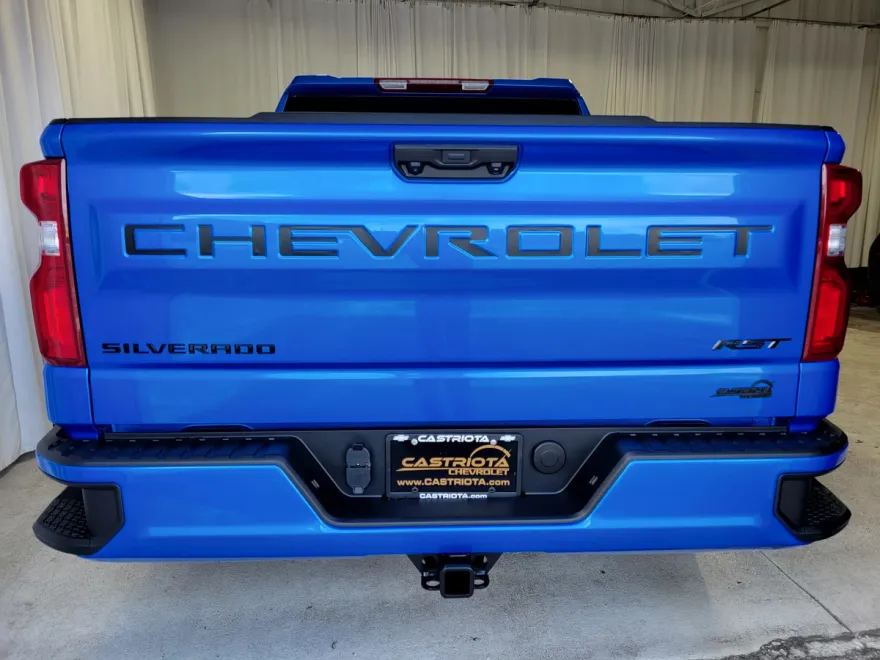 2026 Chevrolet Silverado 1500 RST photo 1