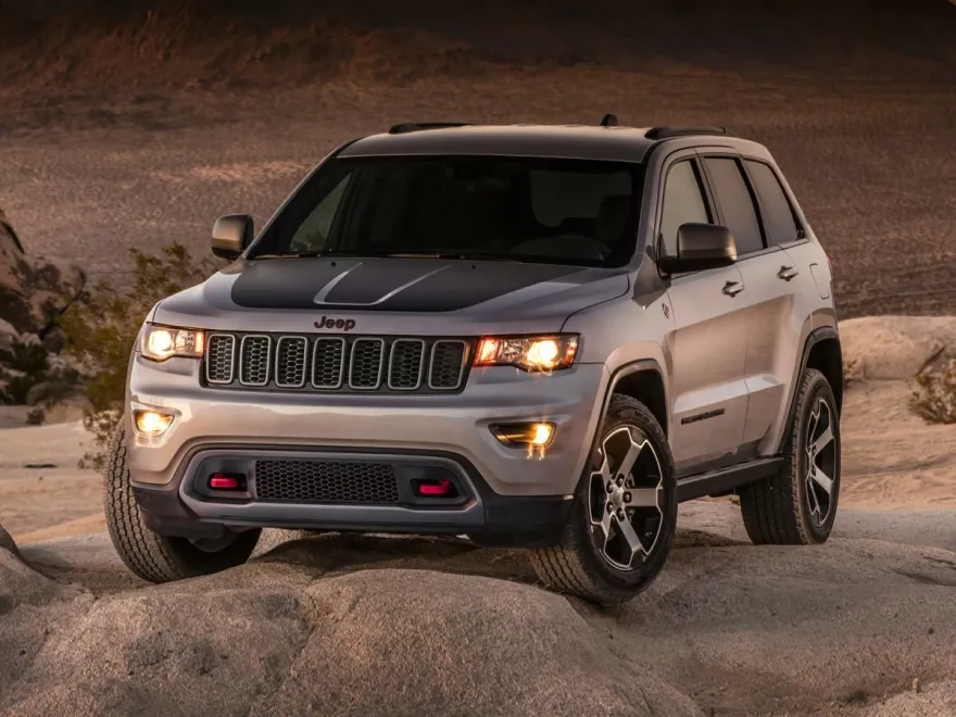 2020 Jeep Grand Cherokee Trailhawk photo 1